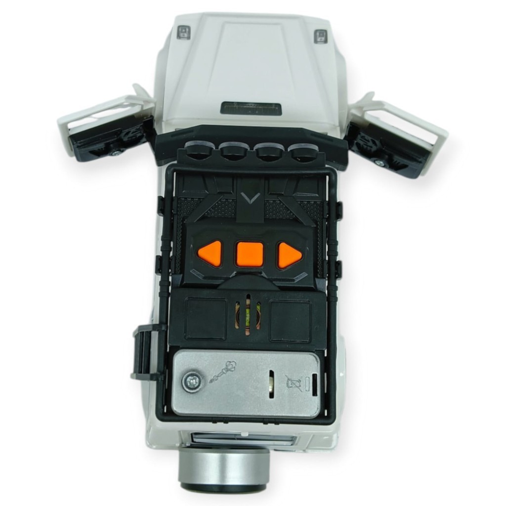 Sesli Işıklı Metal Off- Road Araba 16 cm - D700-04 - Beyaz (Lisinya)