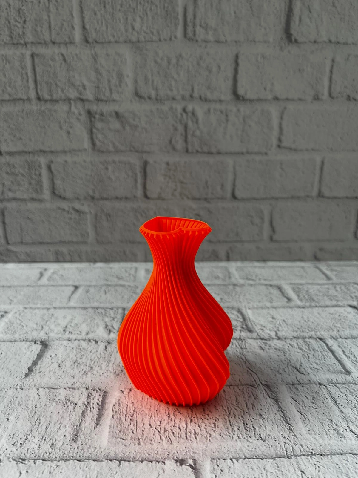 11 Cm Turuncu Kalp Formlu Mini Vazo Es Dekoratif Obje ( Lisinya ) 11 Cm Turuncu Kalp Formlu Mini Vazo Es Dekoratif Obje ( Lisinya )