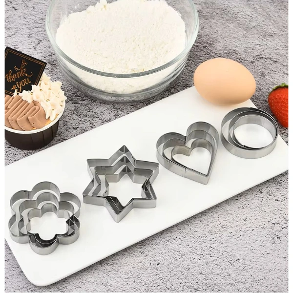 12 Adet Paslanmaz Çelik Kurabiye Kalıbı Seti ( Lisinya ) 12 Adet Paslanmaz Çelik Kurabiye Kalıbı Seti ( Lisinya )