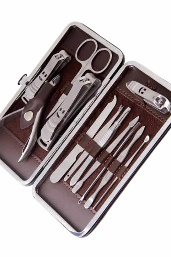 12 Parça Manikür Pedikür Seti Tırnak Bakımı Nasır Temizleme El Ayak Bakımı ( Lisinya )