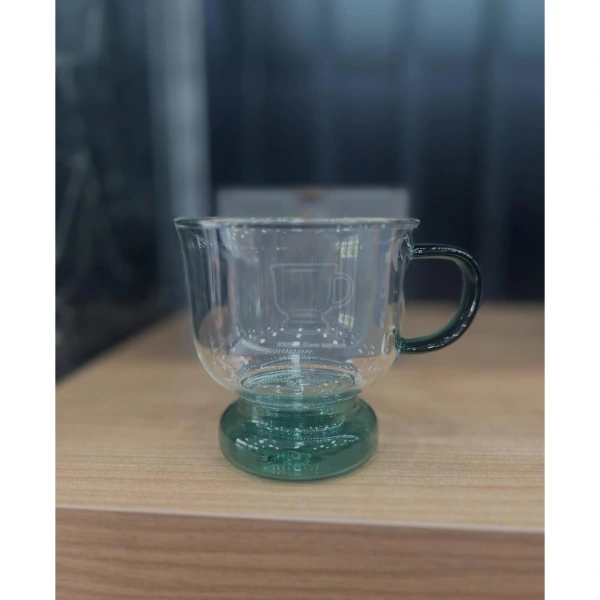 250 Ml Renkli Cam Bardak ( Lisinya ) 250 Ml Renkli Cam Bardak ( Lisinya )