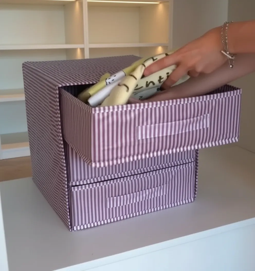 Çok Amaçlı 3 Bölmeli Organizer - Çekmece İçi Çorap Çamaşır ve Ofis Masaüstü Düzenleyici Kutu ( Lisinya ) Çok Amaçlı 3 Bölmeli Organizer - Çekmece İçi Çorap Çamaşır ve Ofis Masaüstü Düzenleyici Kutu ( Lisinya )