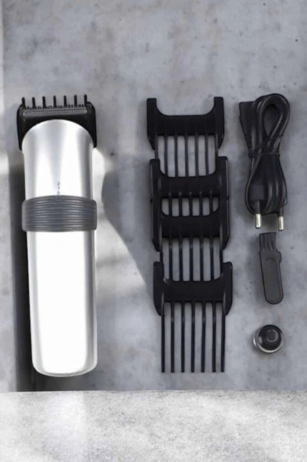 4 Taraklı Taşınabilir Profesyonel Saç Ve Sakal Kesme Tıraş Makinesi ( Lisinya )