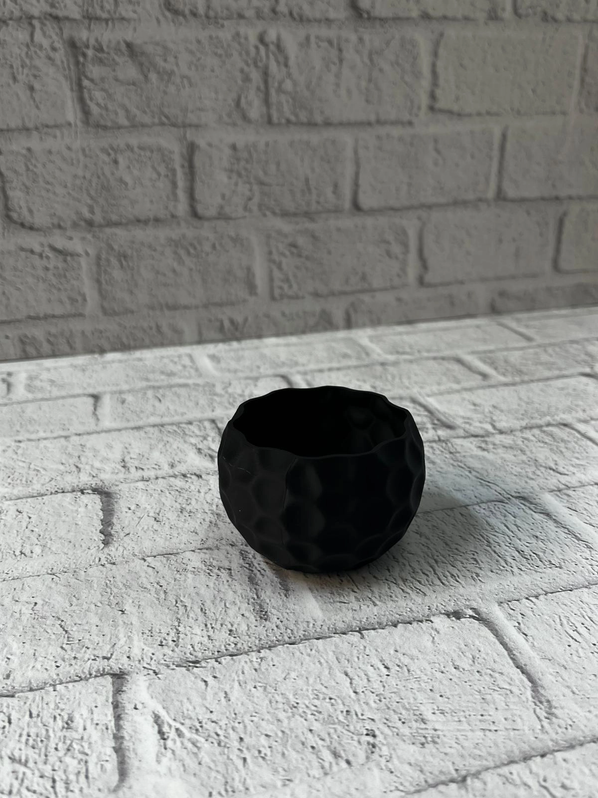 5 Cm Küçük Siyah Saksı Minimal Tasarım Sukulent Ve Kaktüs Saksısı ( Lisinya )