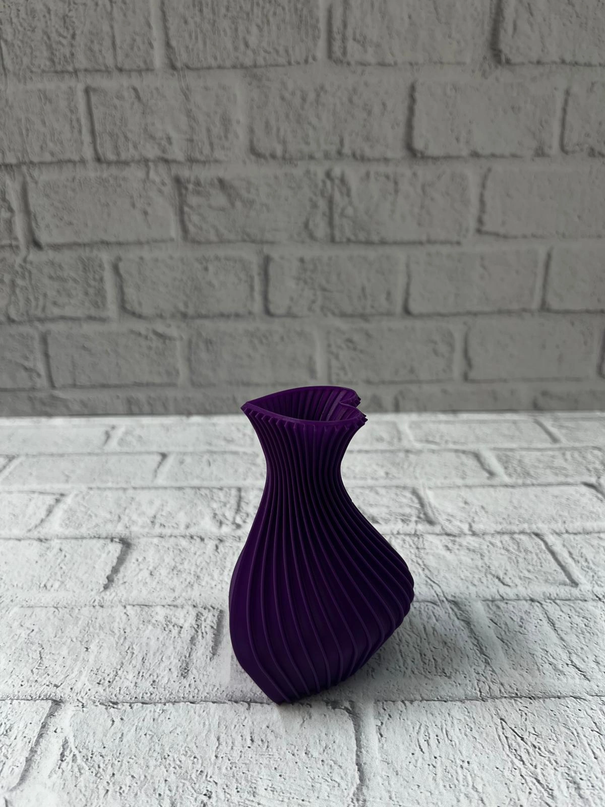 5 Cm Mor Kalp Formlu Mini Vazo Modern Mini Dekor Ürünü ( Lisinya )