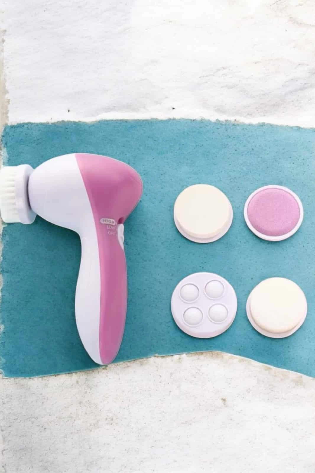 5 Fonksiyonlu Kablosuz Yüz Temizleme Cihazı İle Derinlemesine Cilt Bakımı ( Lisinya )