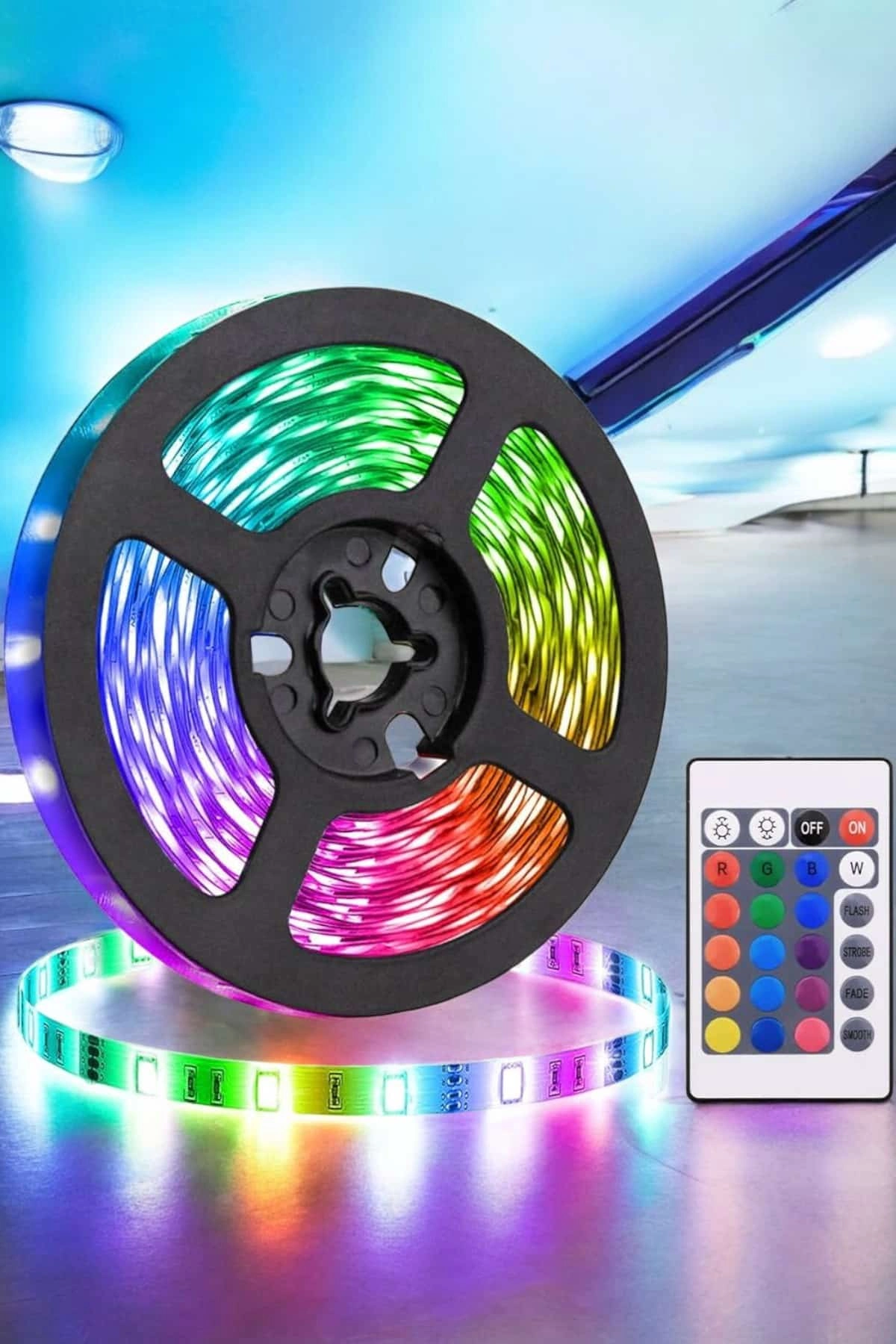 5 Metre Şerit Led Rgb Işıklı Kumandalı Güç Adaptörü Her Ortama Uygun ( Lisinya )