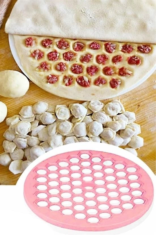 61 Bölmeli Petek Şekilli Pratik Mantı Kesici Açma Kalıbı Mantımatik ( Lisinya ) 61 Bölmeli Petek Şekilli Pratik Mantı Kesici Açma Kalıbı Mantımatik ( Lisinya )