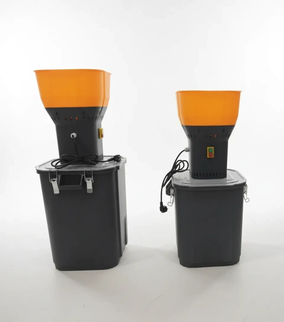 Lisinya 55L 1300 w Profesyonel Tahıl Yem Öğütücü – 9 Paslanmaz Elek Hediyeli ( Lisinya )