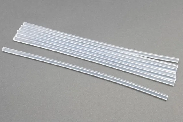8x300mm Şeffaf İnce Çubuk Silikon 1kg - Tamirat Ve Sızdırmazlık İçin En Kaliteli Silikon ( Lisinya ) 8x300mm Şeffaf İnce Çubuk Silikon 1kg - Tamirat Ve Sızdırmazlık İçin En Kaliteli Silikon ( Lisinya )
