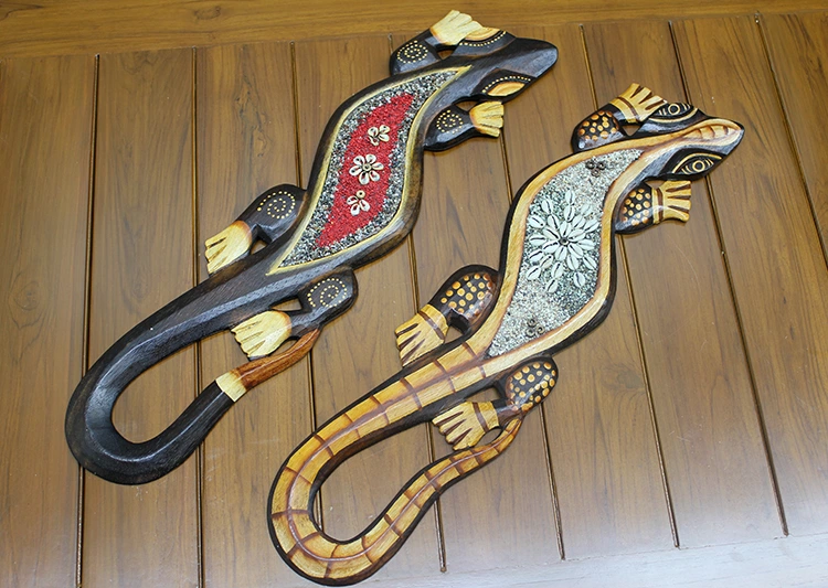 Ahşap Duvara Asmali Kertenkele Figürü ( Lisinya )