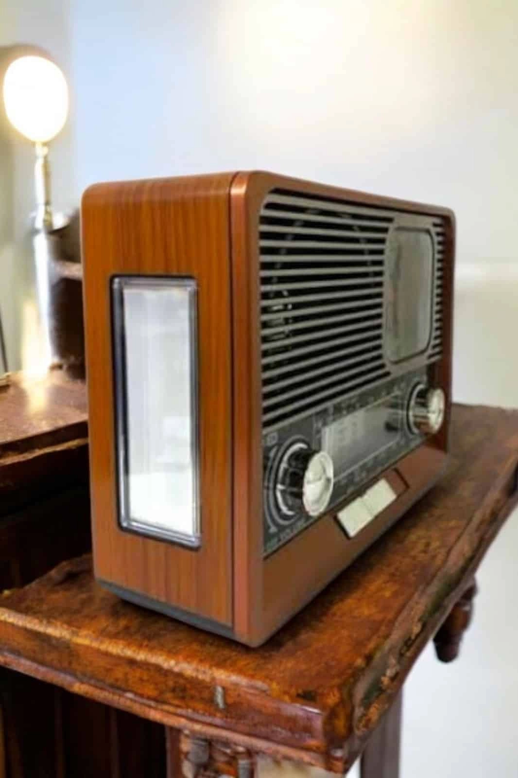 Ahşap Görünümlü Retro Bluetooth Radyo Usb,aux Ve Sd Kart Girişli ( Lisinya )