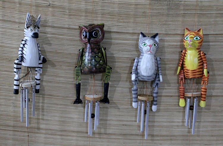 Ahşap Hayvan Figürlü Rüzgar Çanı Model 2 ( Lisinya ) Ahşap Hayvan Figürlü Rüzgar Çanı Model 2 ( Lisinya )