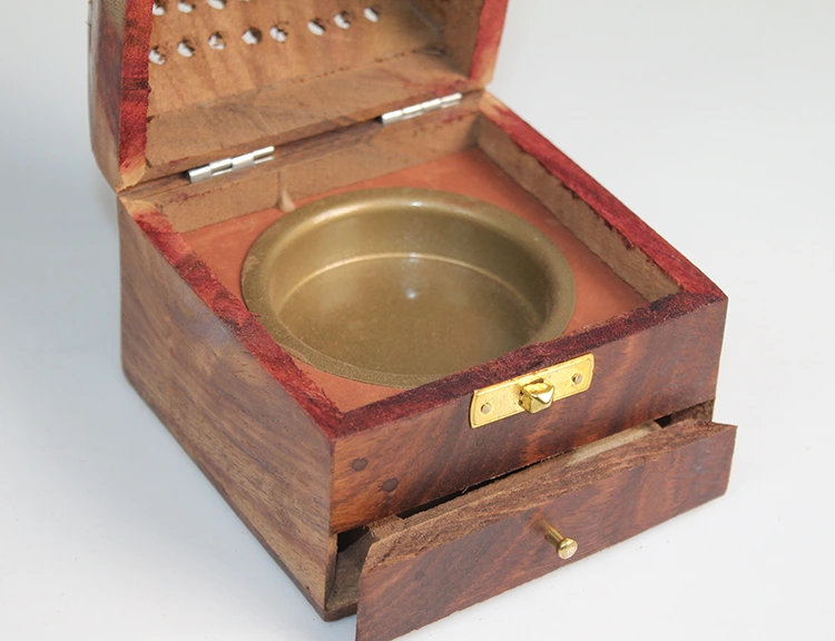 Ahşap Kule Tütsülük Model 1 ( Lisinya )