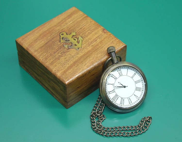 Ahşap Kutulu Köstekli Saat Model 1 ( Lisinya )