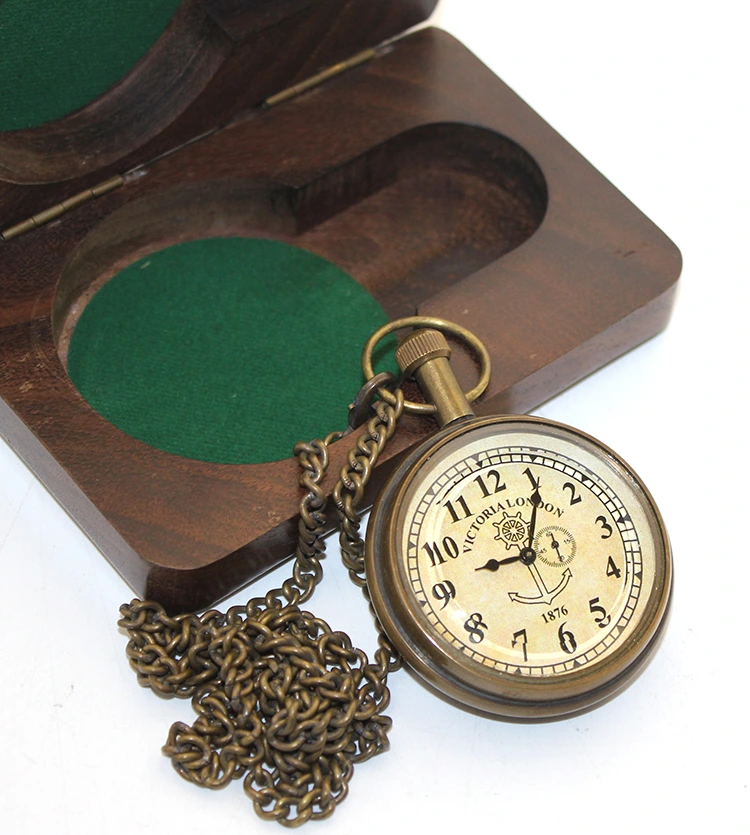 Ahşap Kutulu Pirinç Köstekli Saat Model 6 ( Lisinya ) Ahşap Kutulu Pirinç Köstekli Saat Model 6 ( Lisinya )