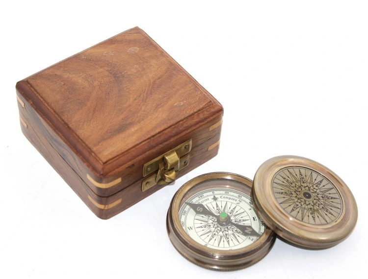 Ahşap Kutulu Pusula Model 1 ( Lisinya ) Ahşap Kutulu Pusula Model 1 ( Lisinya )