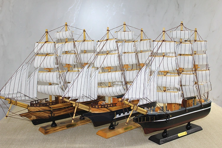 Ahşap Yelken Gemi Model 2 ( Lisinya ) Ahşap Yelken Gemi Model 2 ( Lisinya )