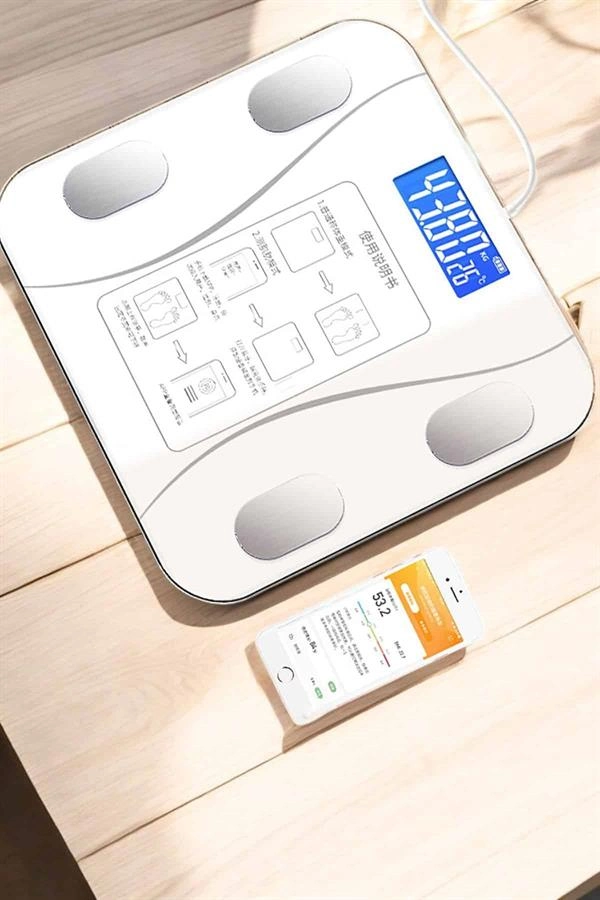 Akıllı Tartı Bluetooth Bağlantılı Yağ Ölçebilen Tartı Yeni Nesil ( Lisinya )