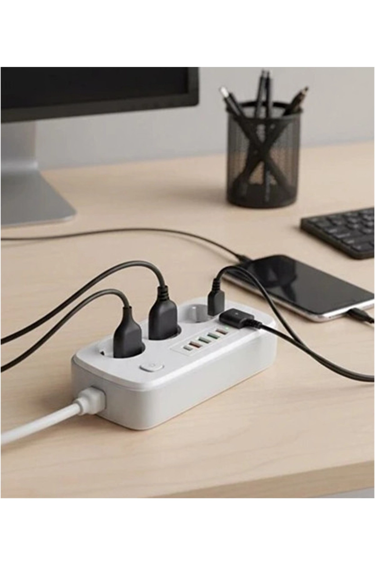  akım Korumalı Priz Ve Masaüstü Şarj İstasyonu Kablosuz 3 Priz ,4 Usb, 2 Type-c Girişli 2 Metre ( Lisinya )