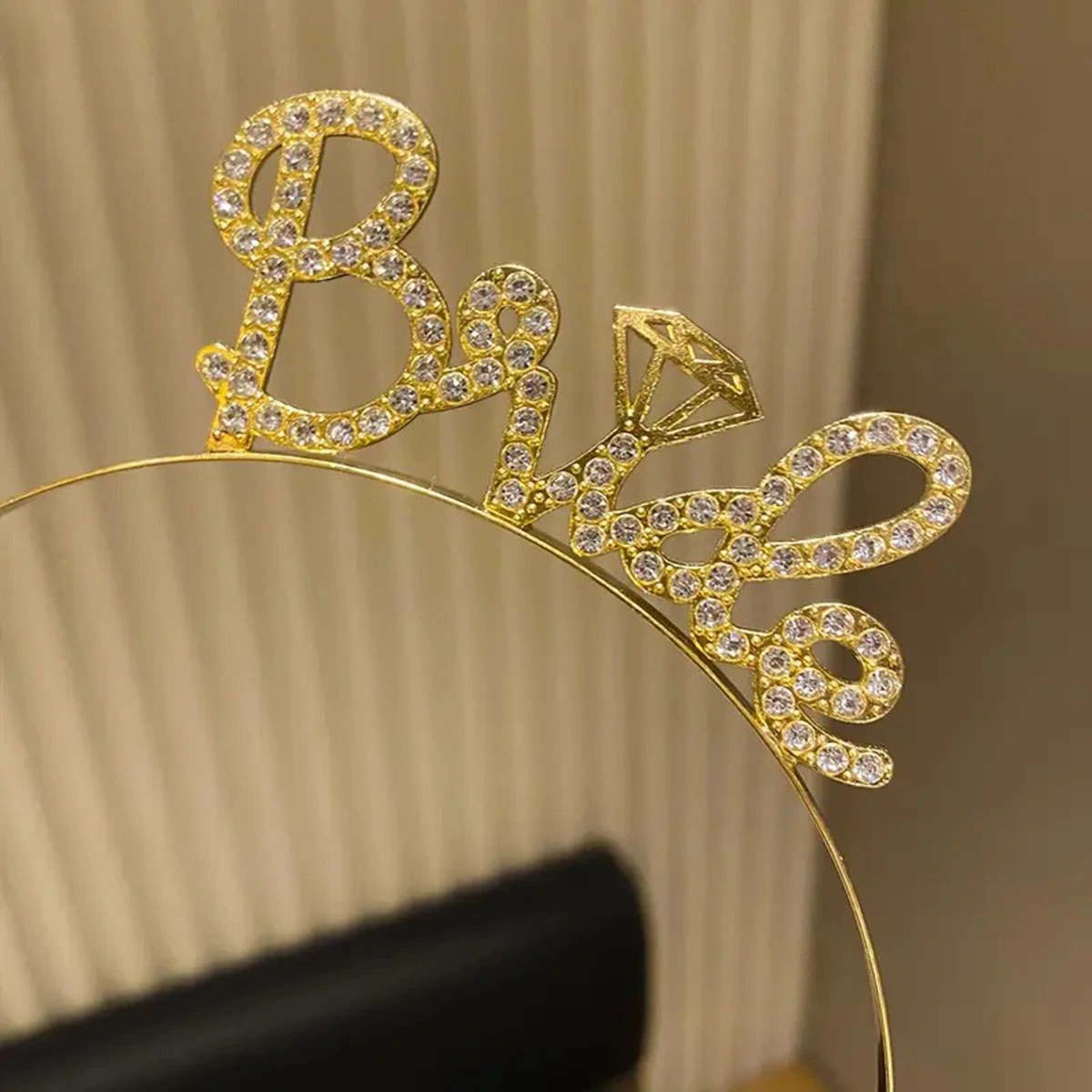 Altın Renkli Taşlı “bride” Gelin Tacı ( Lisinya )