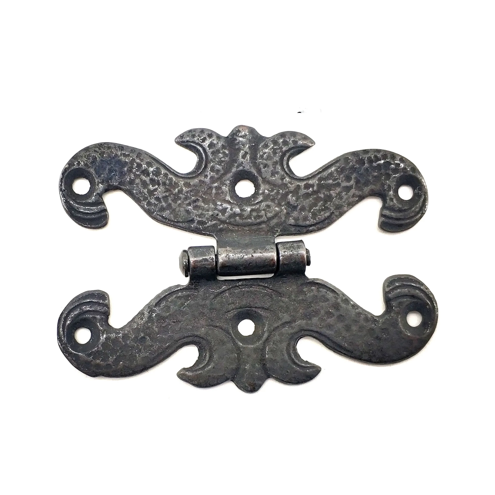 Antika Tarz Dekoratif Pirinç Kelebek Menteşe - 63x45 Mm, Oksit ( Lisinya ) Antika Tarz Dekoratif Pirinç Kelebek Menteşe - 63x45 Mm, Oksit ( Lisinya )