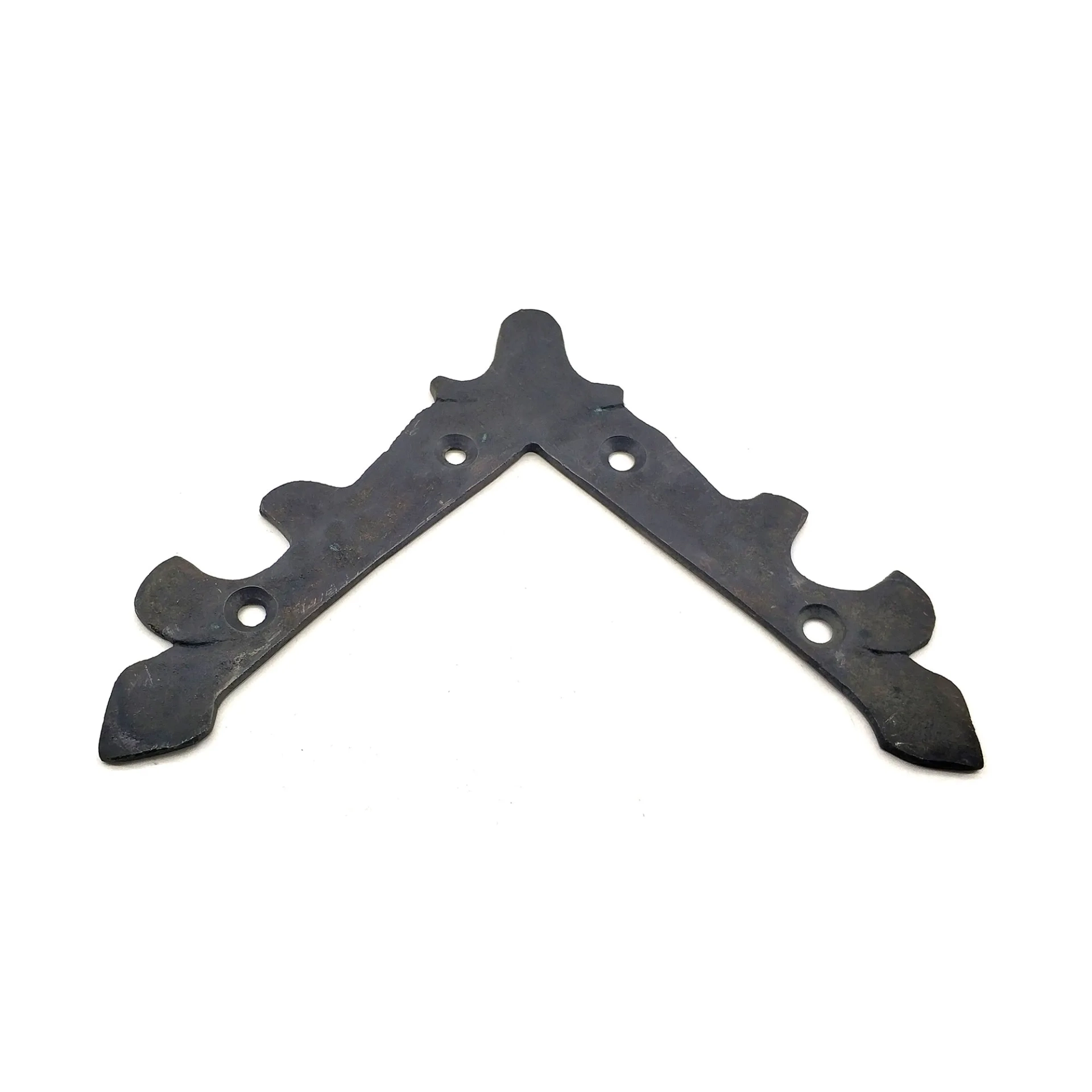 Antika Tarz Dekoratif Pirinç Lale Köşe Gönye - Üst, 133x133 Mm, Oksit ( Lisinya ) Antika Tarz Dekoratif Pirinç Lale Köşe Gönye - Üst, 133x133 Mm, Oksit ( Lisinya )