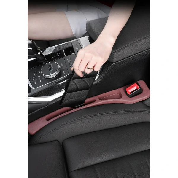 Araba Koltuk Arası Düzenleyici Bordo Renk ( Lisinya ) Araba Koltuk Arası Düzenleyici Bordo Renk ( Lisinya )