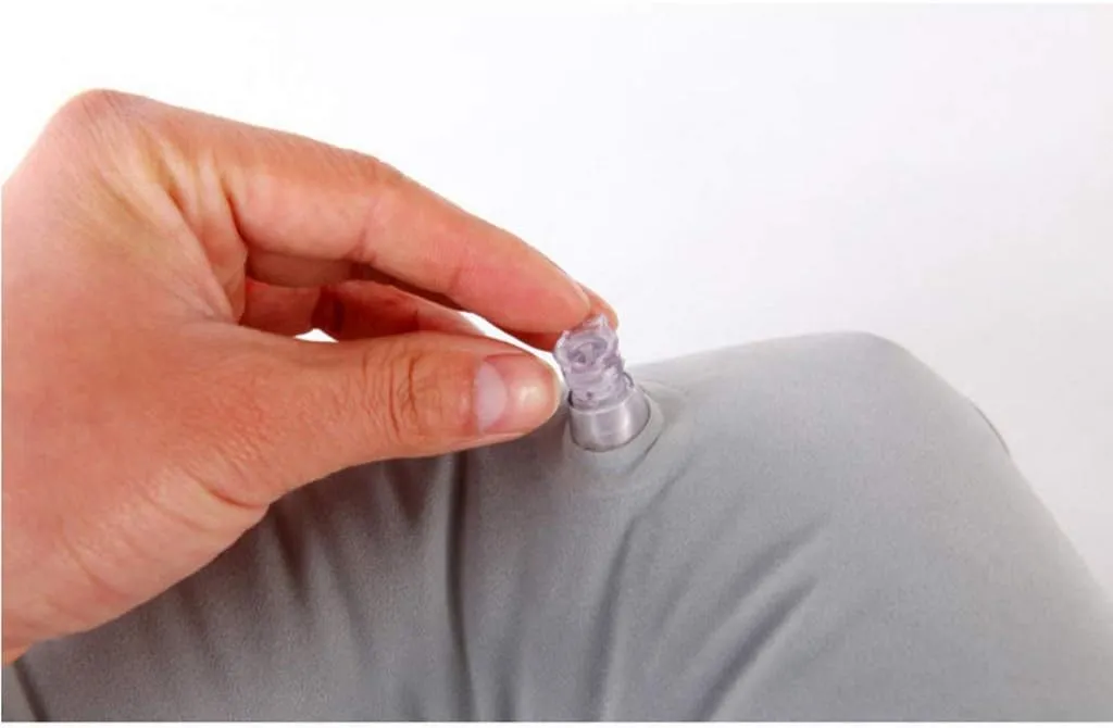 Araç Boyun Ve Seyahat Yastığı ( Lisinya ) Araç Boyun Ve Seyahat Yastığı ( Lisinya )