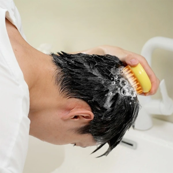 Askılı Saç Masaj Tarağı ( Lisinya ) Askılı Saç Masaj Tarağı ( Lisinya )