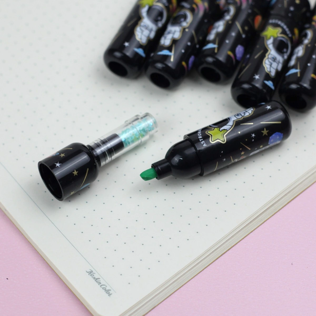 Astronot Fosforlu Kalem Seti ( Lisinya )