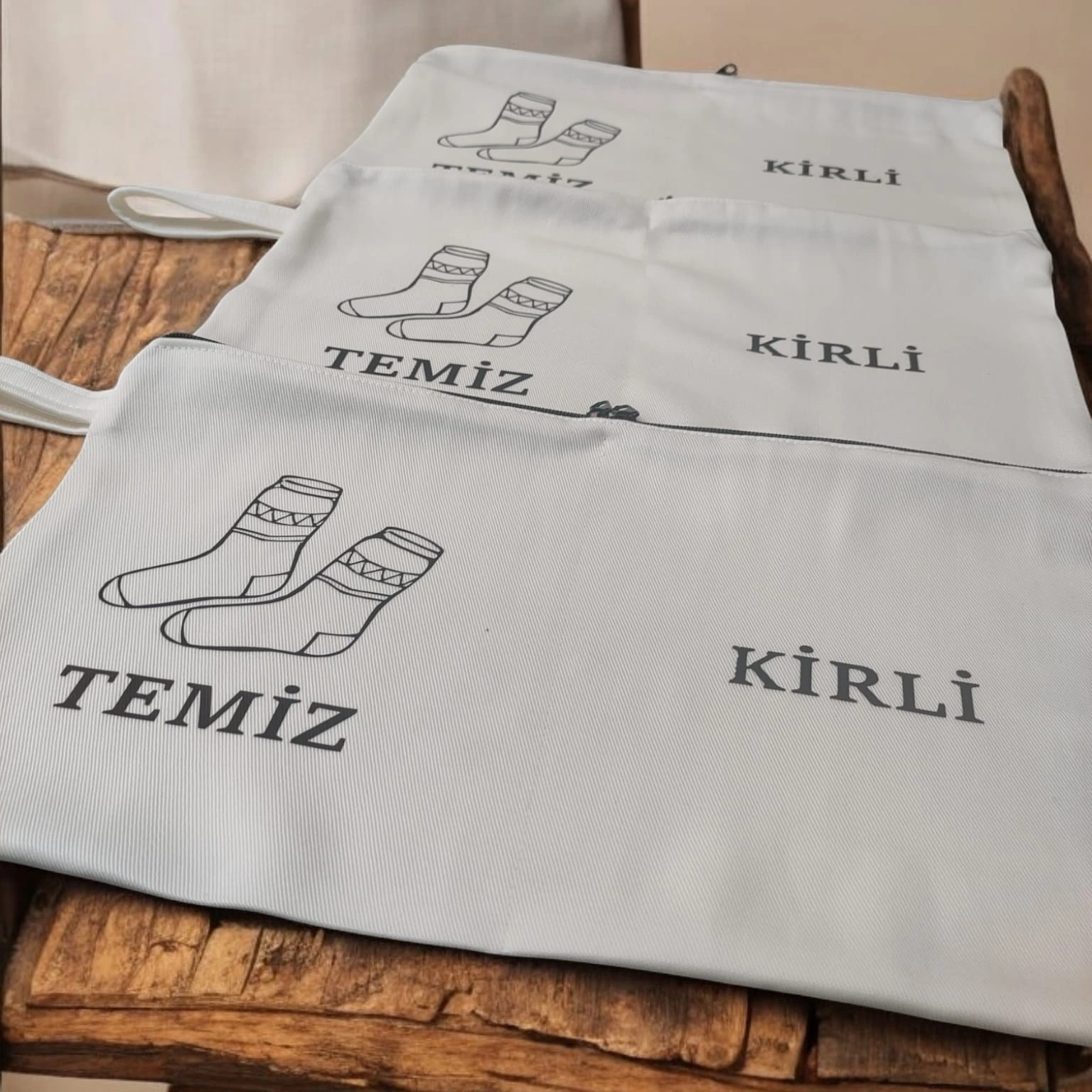 Baskılı Kirli-temiz Seyahat (çorap) Torbası ( Lisinya )
