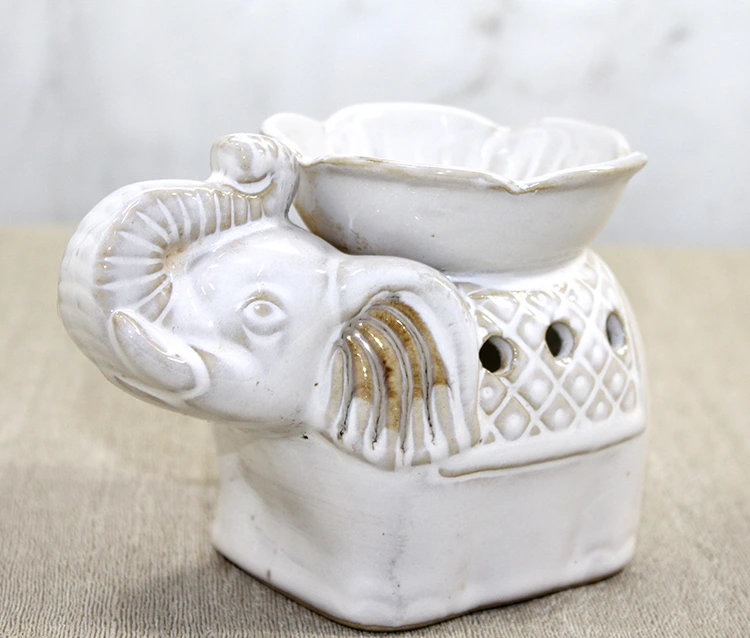 Beyaz Seramik Filli Buhurdanlık ( Lisinya )