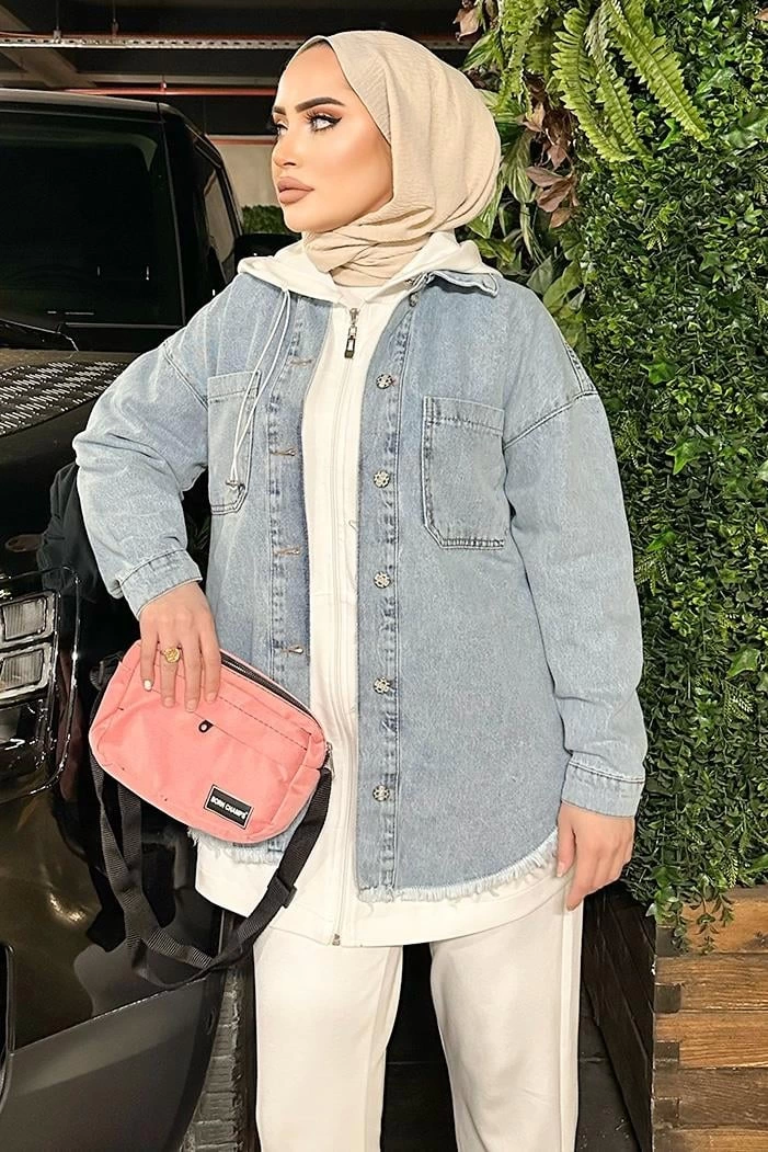 Açık Buz Mavi Kar Yıkama Püskül Detay Kot Ceket Oversize ( Lisinya ) Açık Buz Mavi Kar Yıkama Püskül Detay Kot Ceket Oversize ( Lisinya )