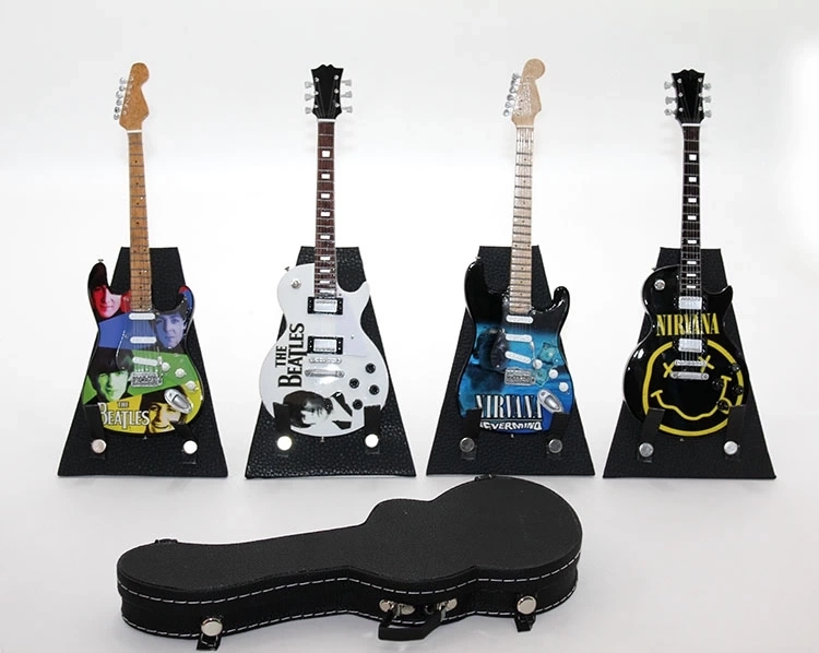 Çantalı Gitar  Yahya-5 ( Lisinya )