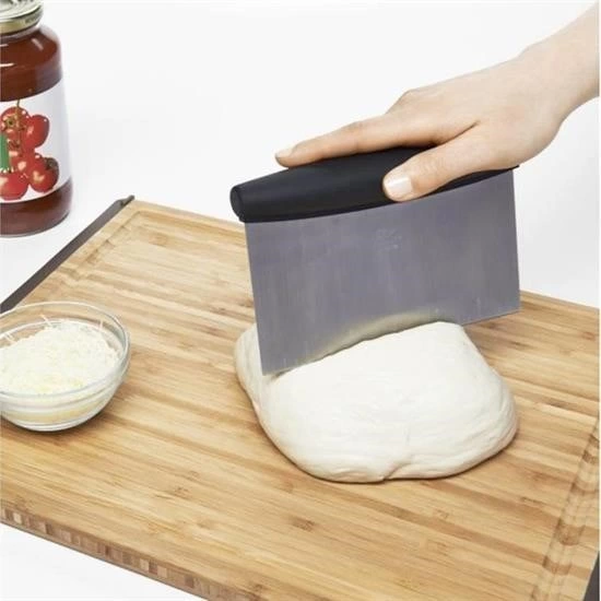 Çelik Hamur Kesici Kazıyıcı Pasta Kek Dekorasyon Spatula Aleti ( Lisinya ) Çelik Hamur Kesici Kazıyıcı Pasta Kek Dekorasyon Spatula Aleti ( Lisinya )