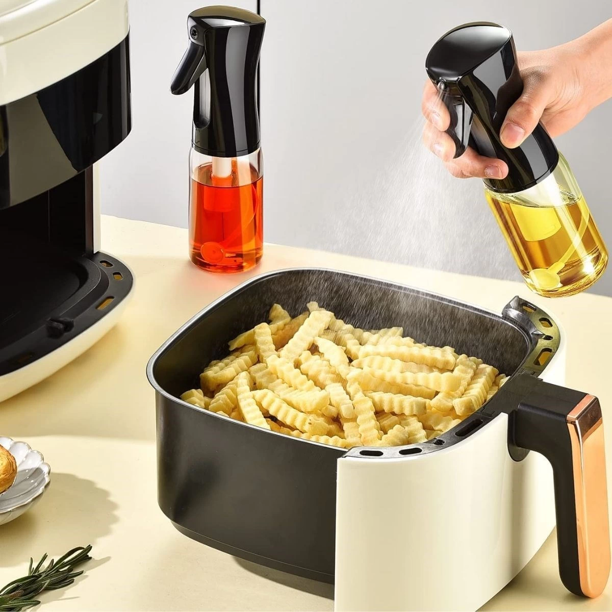 Çok Amaçlı Cam Şişe Püskürtmeli Dağıtıcı Yağdanlık Limonluk Sirke Sosluk Spreyi ( Lisinya ) Çok Amaçlı Cam Şişe Püskürtmeli Dağıtıcı Yağdanlık Limonluk Sirke Sosluk Spreyi ( Lisinya )