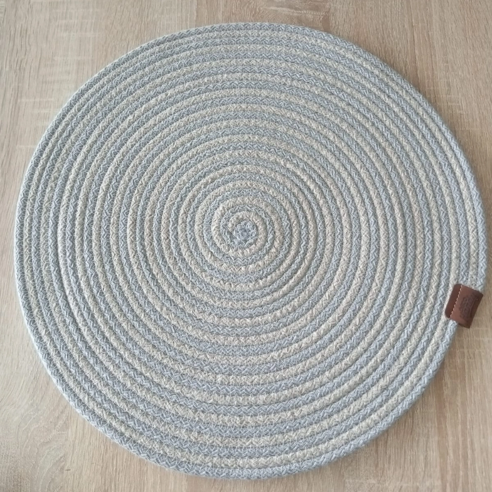 Decohandy 39cm 2 Renk Jüt Örme Supla Amerikan Servis ( Lisinya ) Decohandy 39cm 2 Renk Jüt Örme Supla Amerikan Servis ( Lisinya )