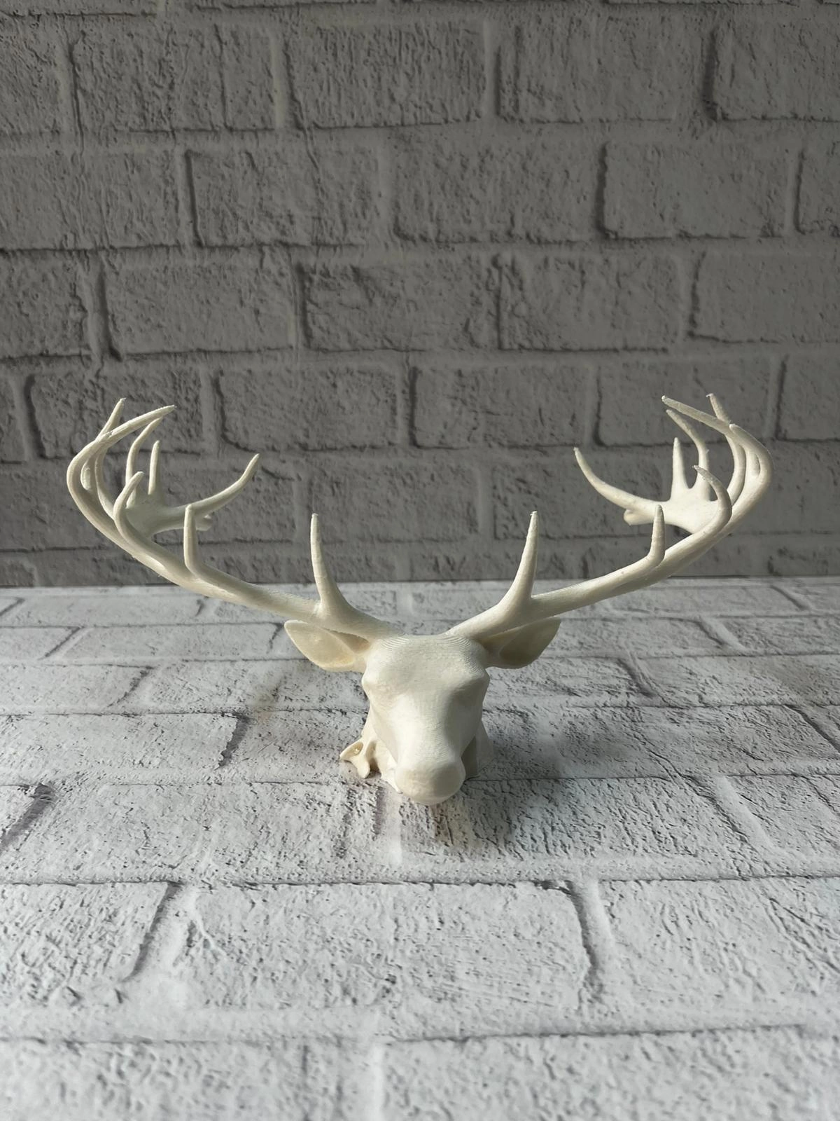 Dekoratif Geyik Başı Heykel 25 Cm Modern Minimal Tasarım ( Lisinya )