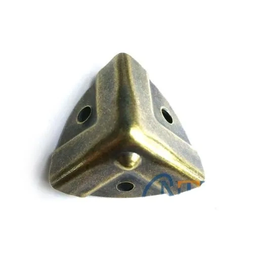 Dekoratif, Kutu, Sandık Köşesi - 35x22 Mm, Küçük, Antik, 100 Adet ( Lisinya ) Dekoratif, Kutu, Sandık Köşesi - 35x22 Mm, Küçük, Antik, 100 Adet ( Lisinya )