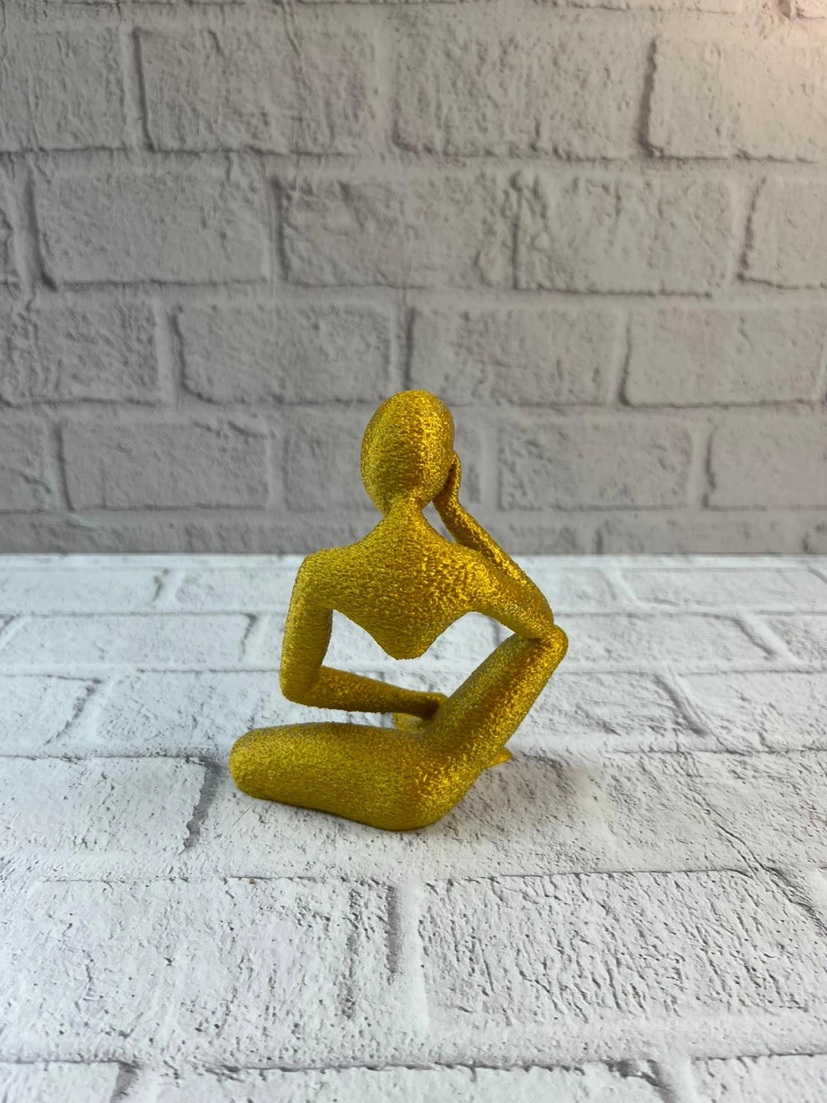 Dekoratif Sarı İnsan Figürü Modern Masa Ve Raf Süsü ( Lisinya )