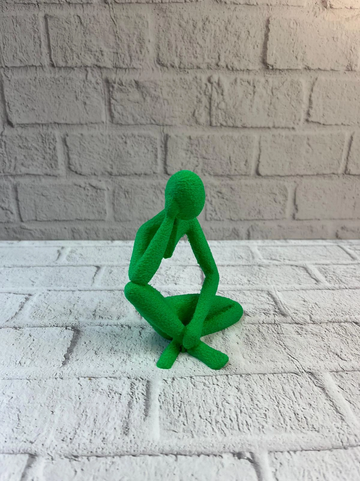 Dekoratif Yeşil İnsan Figürü Modern Masa Ve Raf Süsü ( Lisinya )