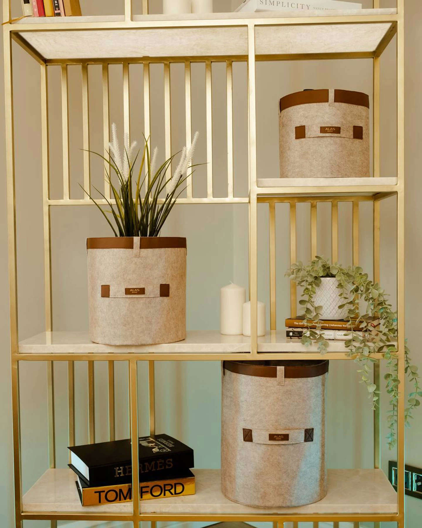 Deri Şeritli Yuvarlak Çok Amaçlı Düzenleyici Organizer Kutu Keçe Sepet (3'lü Set) ( Lisinya )