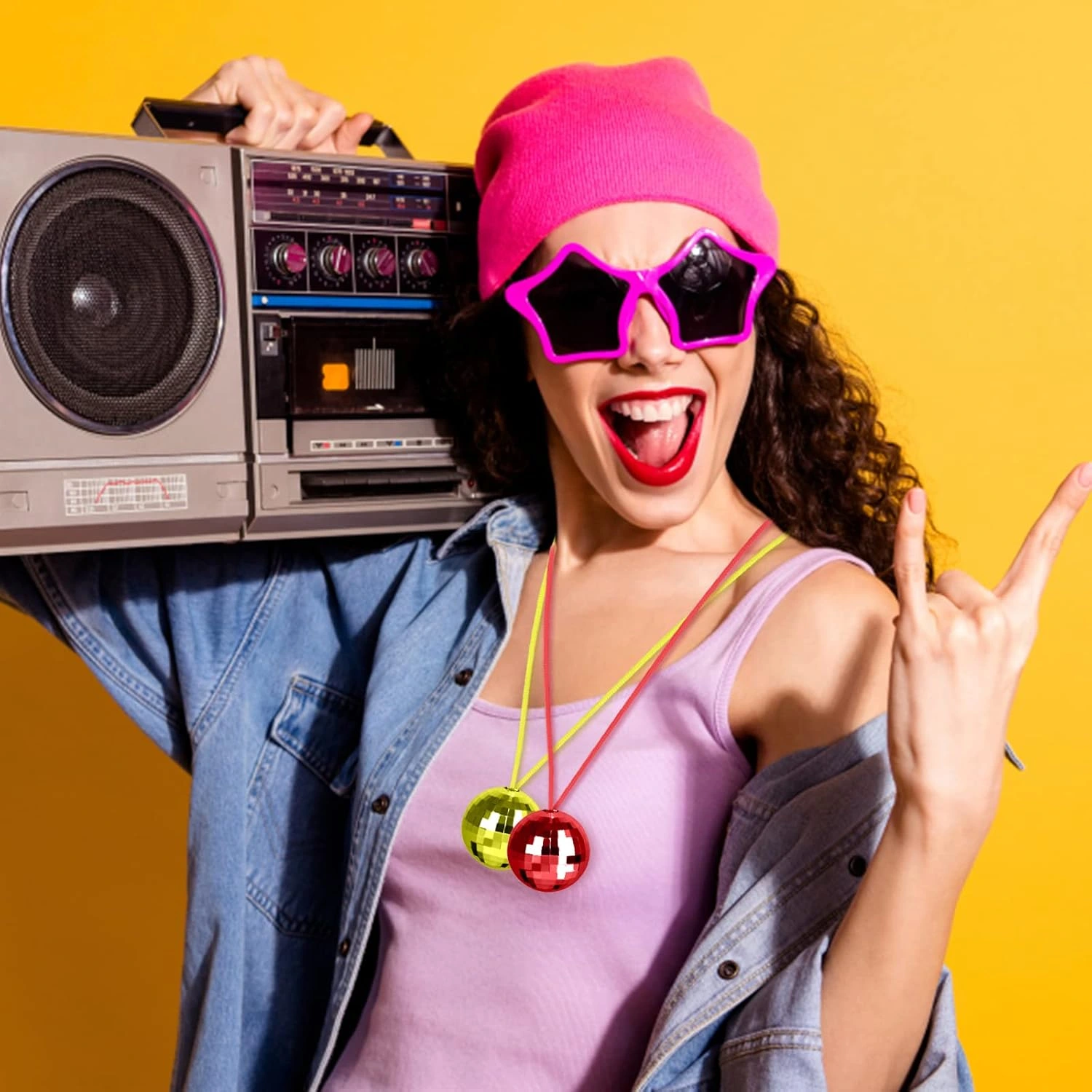 Disko Topu Kolye Seti 6 Adet ( Lisinya ) Disko Topu Kolye Seti 6 Adet ( Lisinya )