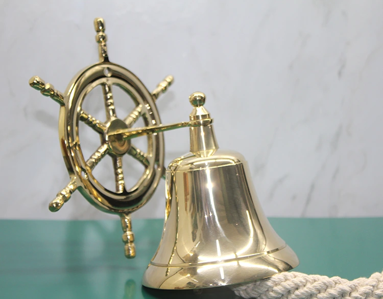 Dümenli Pirinç Duvara Asmalı Çan ( Lisinya ) Dümenli Pirinç Duvara Asmalı Çan ( Lisinya )