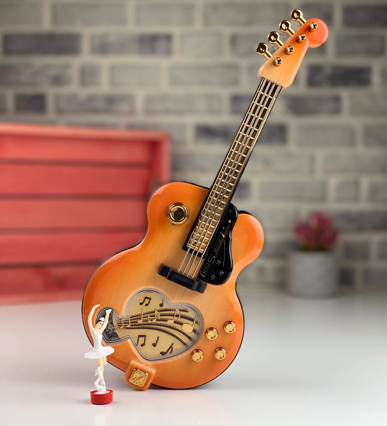 Gitar Görünümlü Nostaljik Müzik Kutusu ( Lisinya )