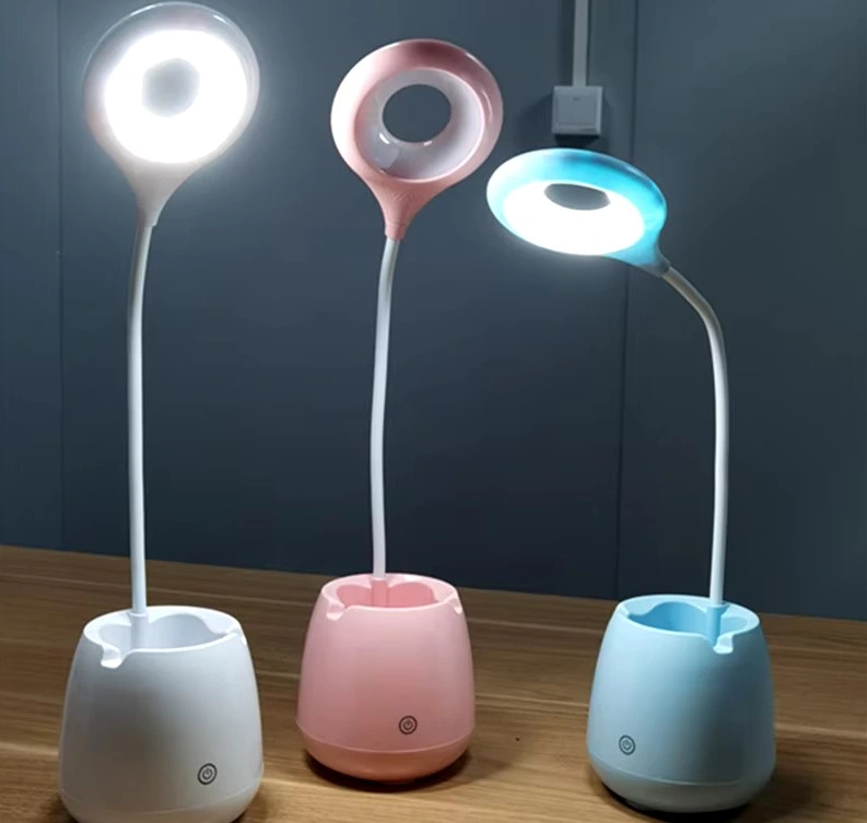 Halka Led Usb Şarjlı Masa Lambası ( Lisinya ) Halka Led Usb Şarjlı Masa Lambası ( Lisinya )