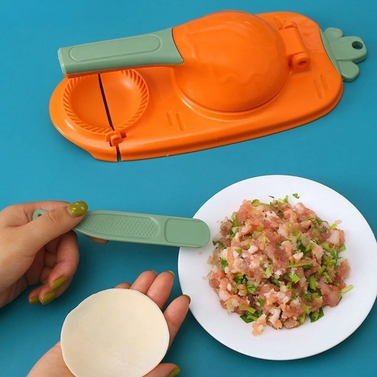 Havuç Tasarımlı Şık Pratik Börek Mantı Hamuru Presleme Börek Yapma Kalıbı ( Lisinya ) Havuç Tasarımlı Şık Pratik Börek Mantı Hamuru Presleme Börek Yapma Kalıbı ( Lisinya )