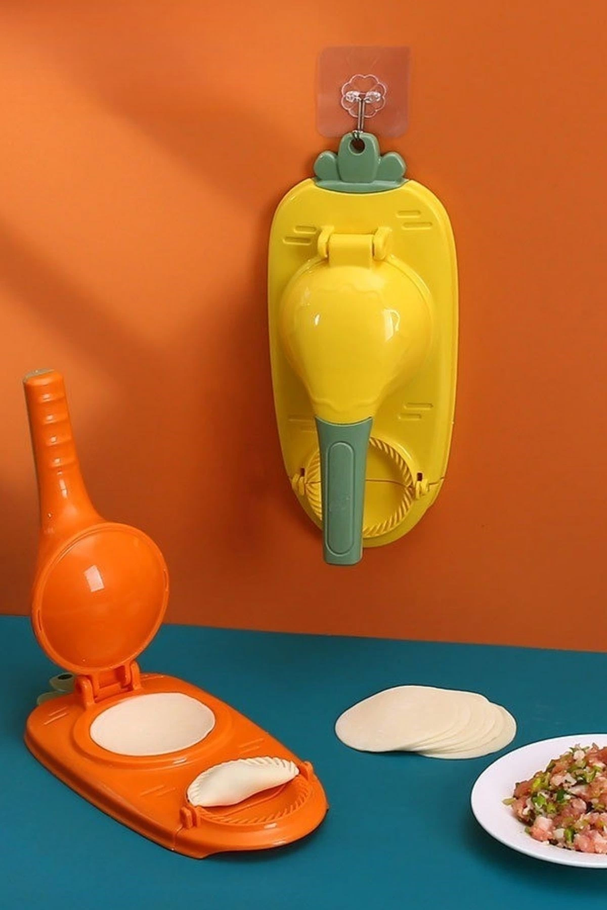 Havuç Tasarımlı Şık Pratik Börek Mantı Hamuru Presleme Börek Yapma Kalıbı ( Lisinya ) Havuç Tasarımlı Şık Pratik Börek Mantı Hamuru Presleme Börek Yapma Kalıbı ( Lisinya )