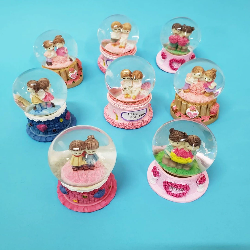 Işıklı Minik Su Küresi ( Lisinya ) Işıklı Minik Su Küresi ( Lisinya )